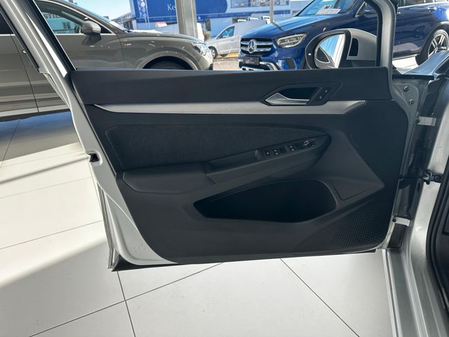 Volkswagen Golf Life 2.0 TDI 85 kW  - Foto 28