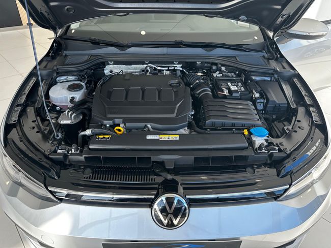 Volkswagen Golf Life 2.0 TDI 85 kW  - Foto 8