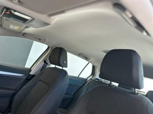 Volkswagen Golf Life 2.0 TDI 85 kW  - Foto 24