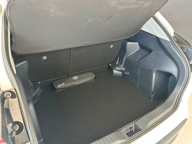 Toyota Yaris Cross Hybrid 120H Business Plus  - Foto 10