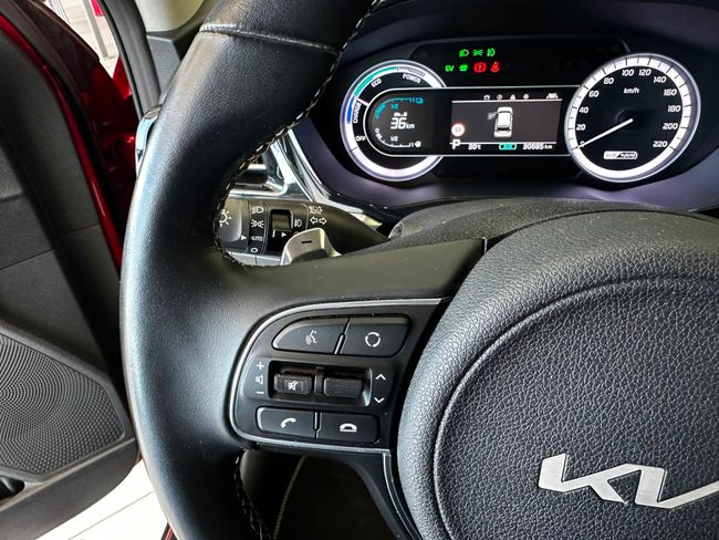 Kia Niro 1.6 GDi HEV 141 CV Emotion  - Foto 18