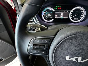 Kia Niro 1.6 GDi HEV 141 CV Emotion  - Foto 18