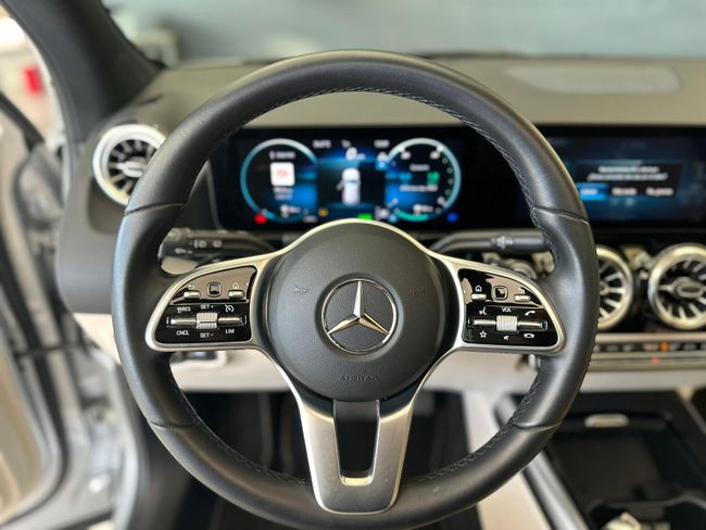 Mercedes GLA 250 e 8G-DCT  - Foto 14