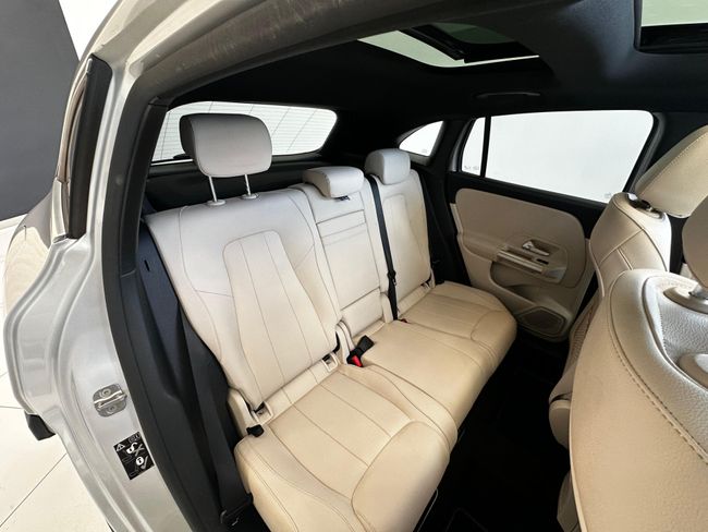 Mercedes GLA 250 e 8G-DCT  - Foto 20