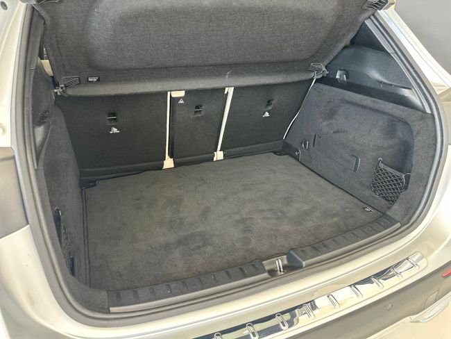 Mercedes GLA 250 e 8G-DCT  - Foto 12