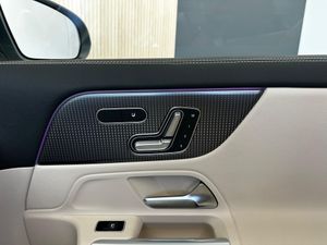 Mercedes GLA 250 e 8G-DCT  - Foto 28