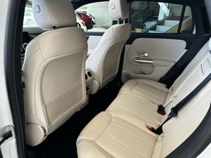 Mercedes GLA 250 e 8G-DCT  - Foto 29