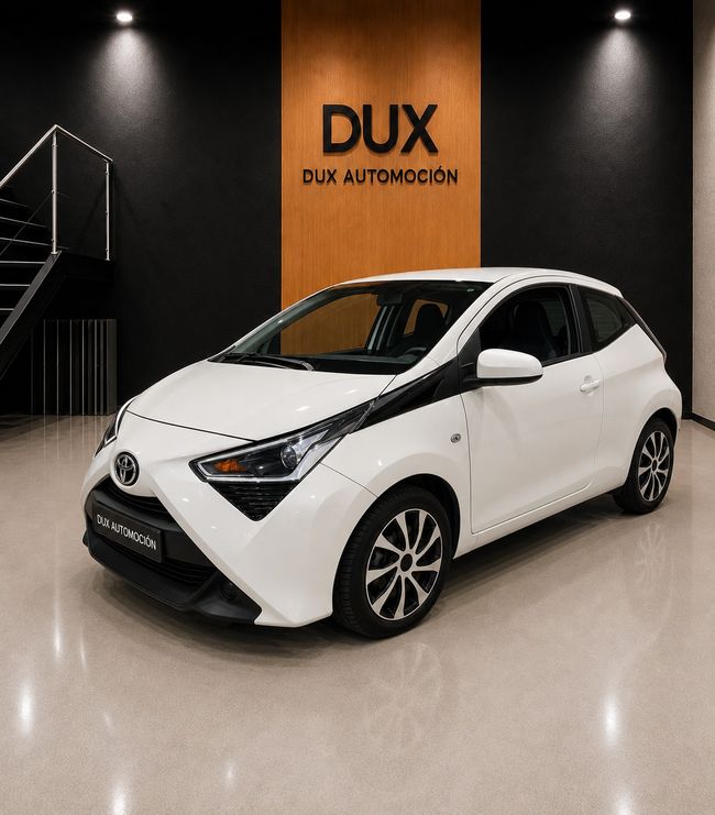 Toyota Aygo 3p 70 x-play  - Foto 1