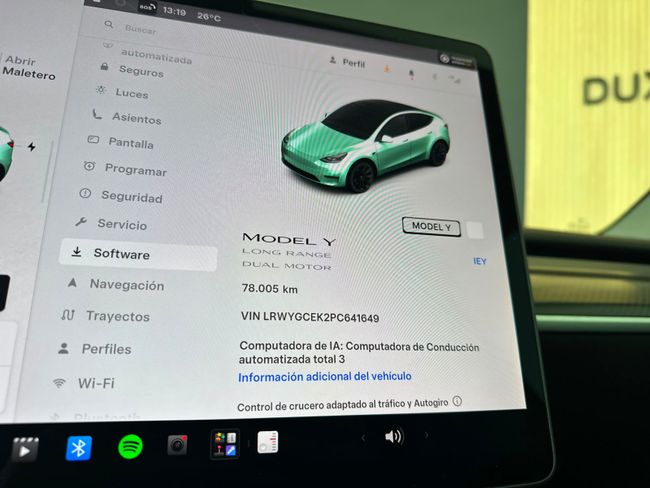 Tesla Model Y Gran autonomía Tracción integral  - Foto 15