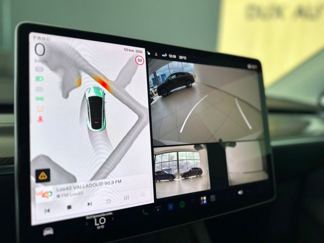 Tesla Model Y Gran autonomía Tracción integral  - Foto 18