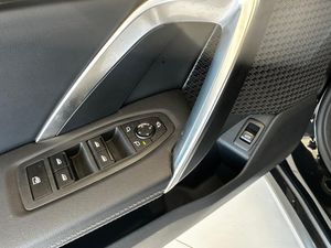 BMW X1 xDrive20d DIESEL HYBRID  - Foto 40