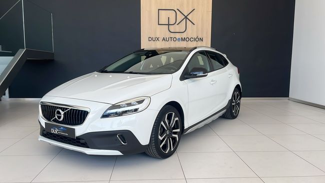Volvo Cross Country VOLVO V40 CR 5p Berline D3 150CV Geartronic  - Foto 1