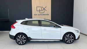 Volvo Cross Country VOLVO V40 CR 5p Berline D3 150CV Geartronic  - Foto 4