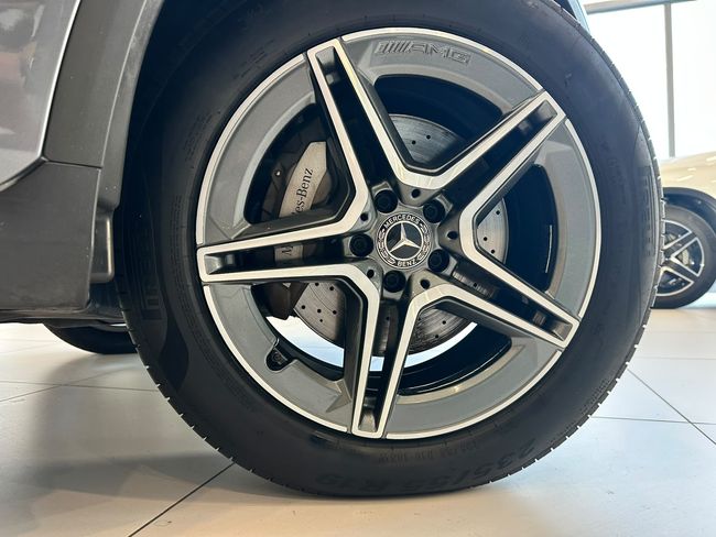 Mercedes GLC Coupé 2.0 300 E AMG LINE 4MATIC 320CV  - Foto 8