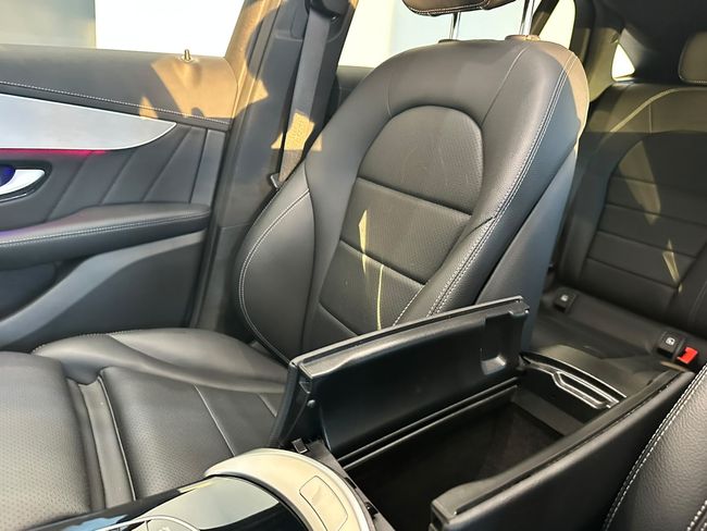 Mercedes GLC Coupé 2.0 300 E AMG LINE 4MATIC 320CV  - Foto 31