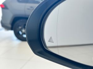 Mercedes GLC 220D 4 MATIC 220CV AMG LINE AT9  - Foto 29