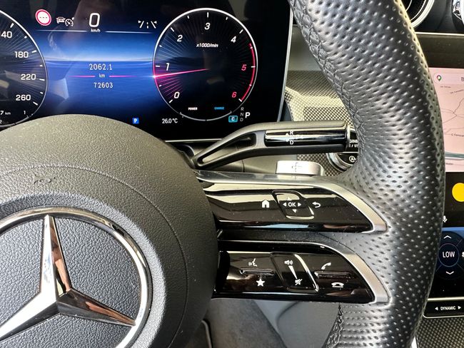 Mercedes GLC 220D 4 MATIC 220CV AMG LINE AT9  - Foto 18