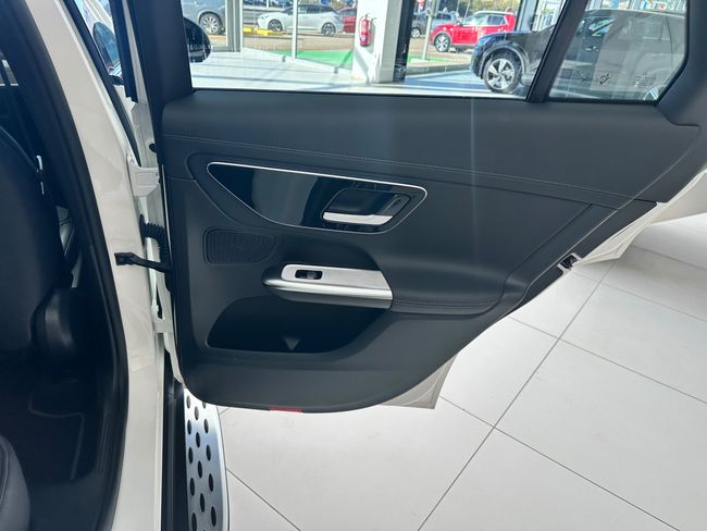 Mercedes GLC 220D 4 MATIC 220CV AMG LINE AT9  - Foto 34