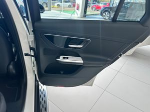 Mercedes GLC 220D 4 MATIC 220CV AMG LINE AT9  - Foto 34
