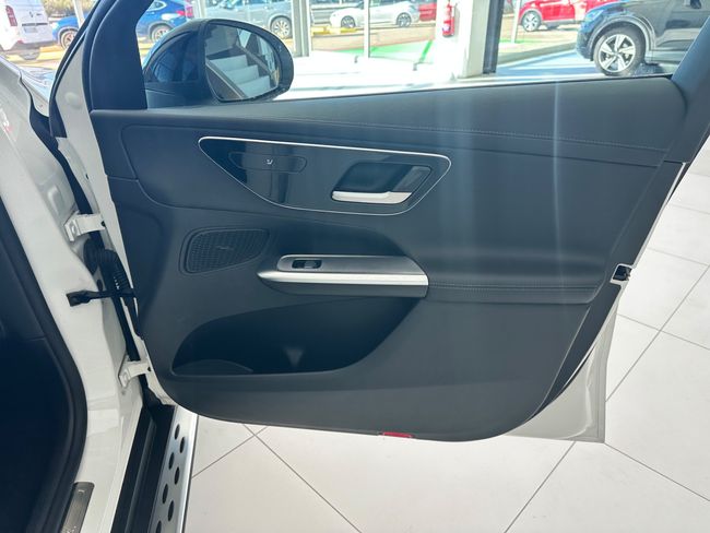 Mercedes GLC 220D 4 MATIC 220CV AMG LINE AT9  - Foto 35