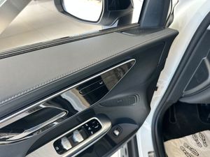 Mercedes GLC 220D 4 MATIC 220CV AMG LINE AT9  - Foto 22
