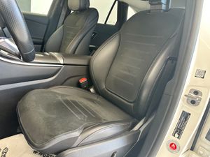 Mercedes GLC 220D 4 MATIC 220CV AMG LINE AT9  - Foto 25