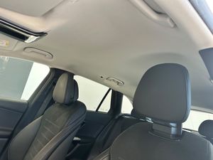 Mercedes GLC 220D 4 MATIC 220CV AMG LINE AT9  - Foto 30