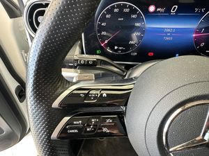 Mercedes GLC 220D 4 MATIC 220CV AMG LINE AT9  - Foto 16