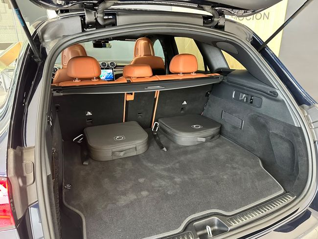 Mercedes GLC 300 e 4MATIC AVANTGARDE 2.0 313CV  - Foto 11