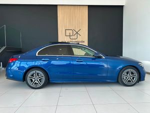 Mercedes Clase C 220 d Berlina 200cv AMG LINE  - Foto 6