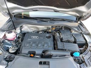 Audi Q3 2.0 TDI   - Foto 50