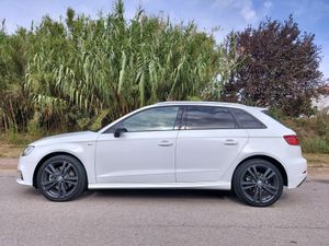 Audi A3 40 e-tron   - Foto 3