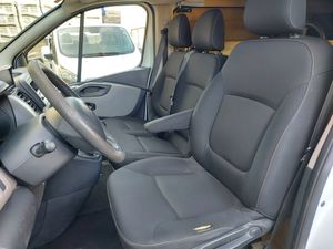 Renault Trafic III   - Foto 30