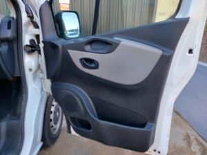 Renault Trafic III   - Foto 67