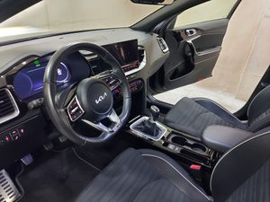 Kia XCeed GTline 1.5   - Foto 28