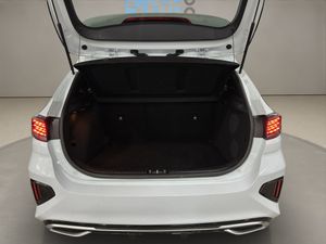 Kia Ceed 1.5 MHEV 118kW (160CV) GT Line DCT - Foto 17