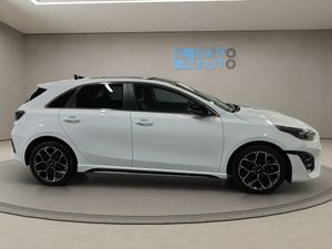 Kia Ceed 1.5 MHEV 118kW (160CV) GT Line DCT - Foto 3