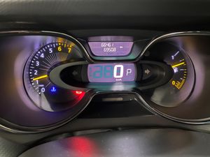 Renault Captur Zen TCe 120 - Foto 8