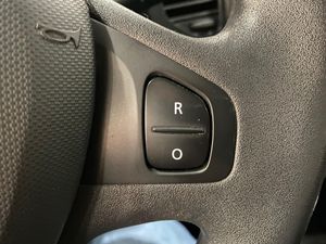 Renault Captur Zen TCe 120 - Foto 23
