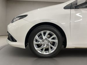 Toyota Auris 1.2 120T Active - Foto 14