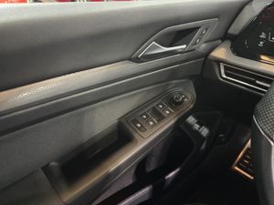 Volkswagen Golf GTE 1.4 TSI 180kW (245CV) DSG - Foto 17