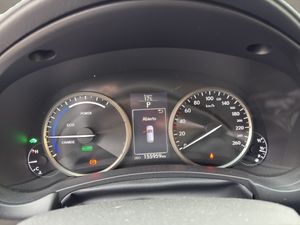 Lexus NX 2.5 300h  - Foto 16