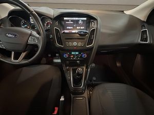 Ford Focus 1.0 Ecoboost A-S-S 125 Business Sportb. - Foto 21