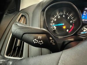 Ford Focus 1.0 Ecoboost A-S-S 125 Business Sportb. - Foto 19