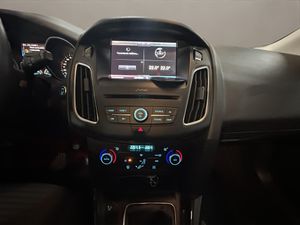 Ford Focus 1.0 Ecoboost A-S-S 125 Business Sportb. - Foto 8