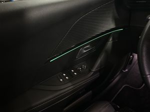 Peugeot e-208 Eléctrico GT - Foto 9