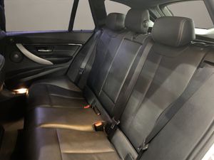 BMW Serie 3 340i xDrive Touring - Foto 16