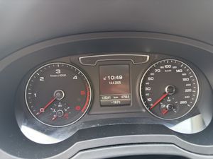 Audi Q3 2.0 TDI  - Foto 16