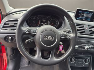 Audi Q3 2.0 TDI  - Foto 13