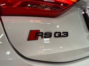 Audi Q3 RS 2.5 TFSI quattro - Foto 31